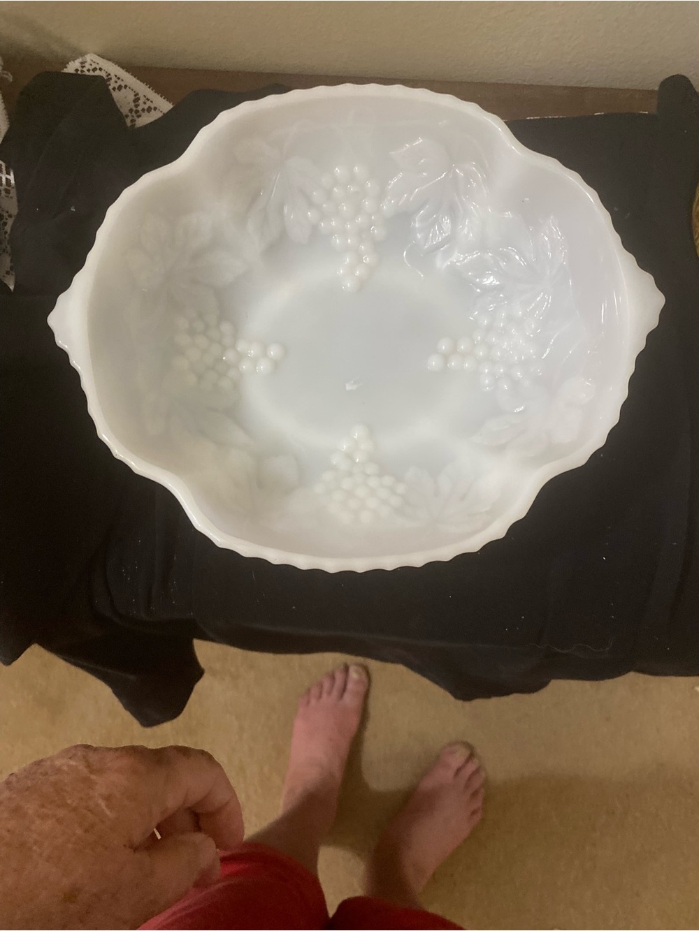 Source Unknown White Milk Glass Grapevine Serving Bowl